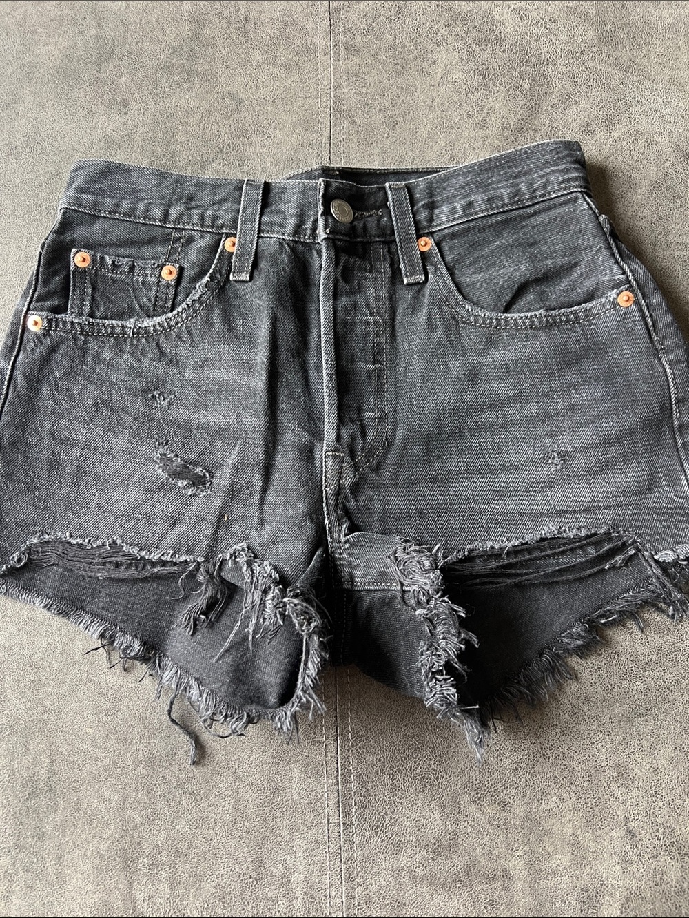 Like NEW! WMNS classic 501 Levi's Black Distressed Cutoff Denim Shorts. 24